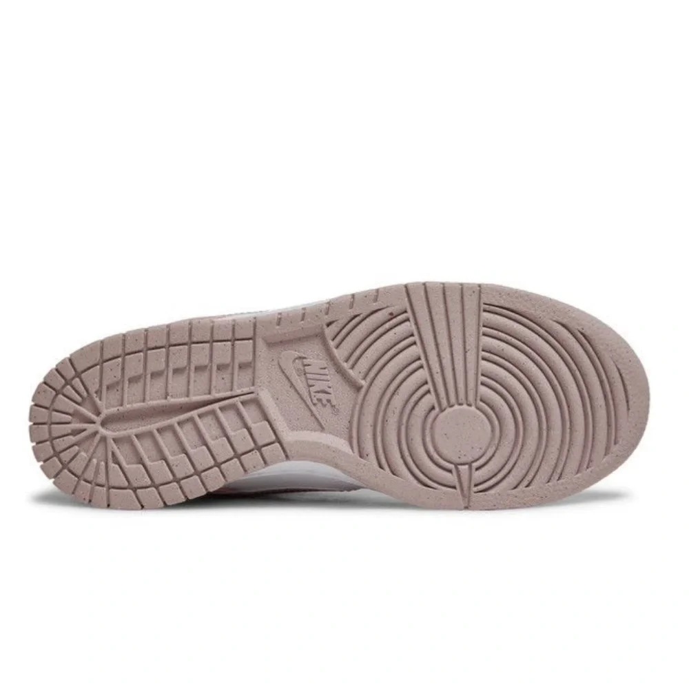 Nike dunk gs Velvet pink  Brand new